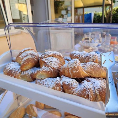 Bigotti Bed and Breakfast Fano Buitenkant foto