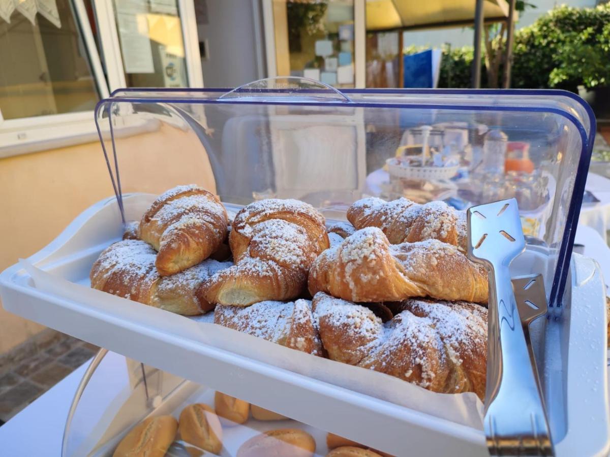 Bigotti Bed and Breakfast Fano Buitenkant foto